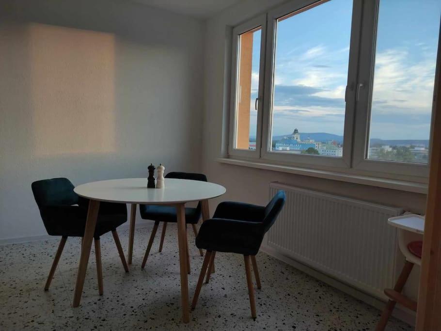 Sky Apartment Prievidza Eksteriør billede